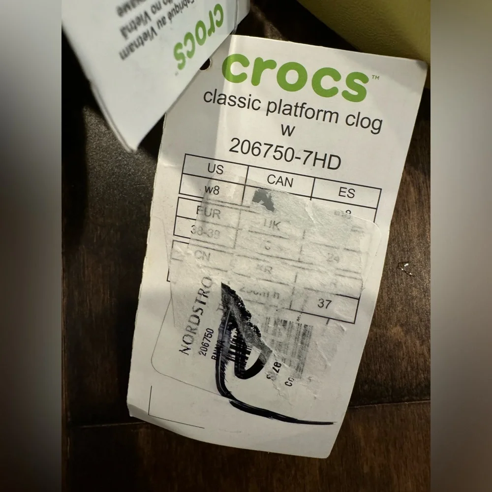 Crocs Classic Platform Clogs New- - Picture 12 of 16